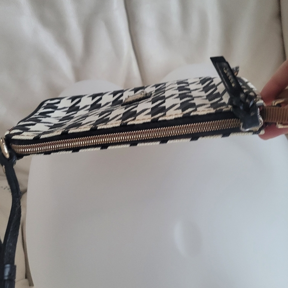 Dooney & Burke Vintage Crossbody - Picture 10 of 16